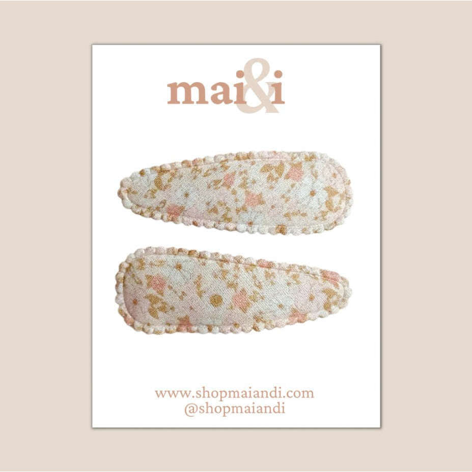Mai & I Blush Florals Snap Clip Set