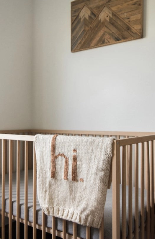 Huggalugs 'hi' Baby Blanket