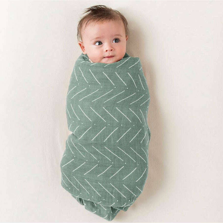 itzy-ritzy-breastfeeding-boss-sage-mudcloth1_50003d67-710a-456e-b43f-9607edf31476