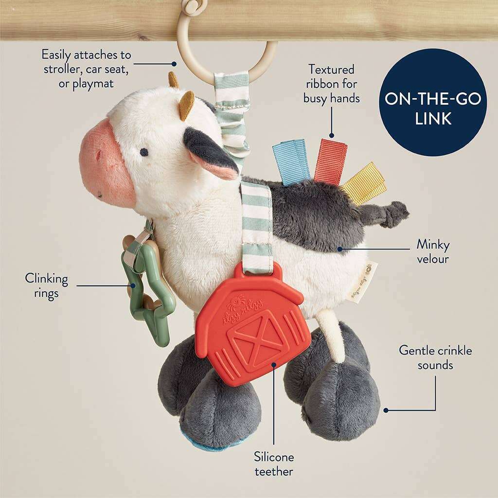 itzy-ritzy-link-and-love-activity-plush-cow2