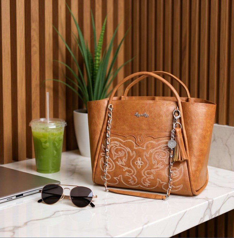 Itzy Ritzy Saddle Boss Plus Diaper Tote