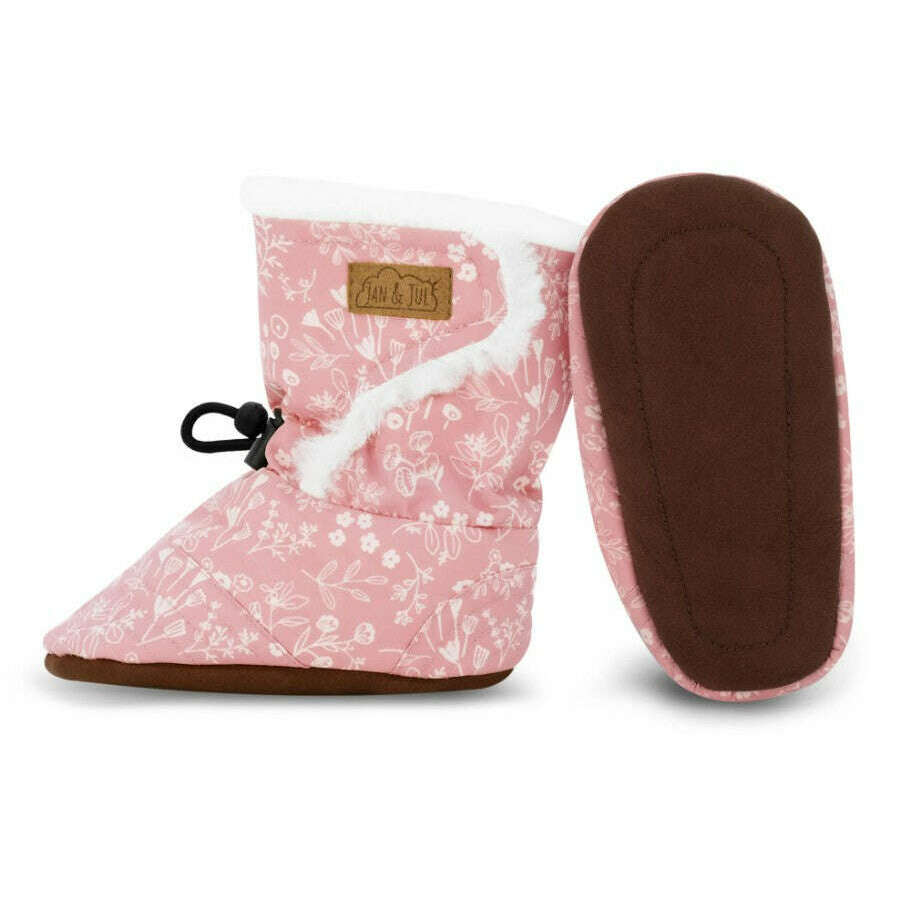jan-and-jul-stay-put-booties-prarie-flowers1