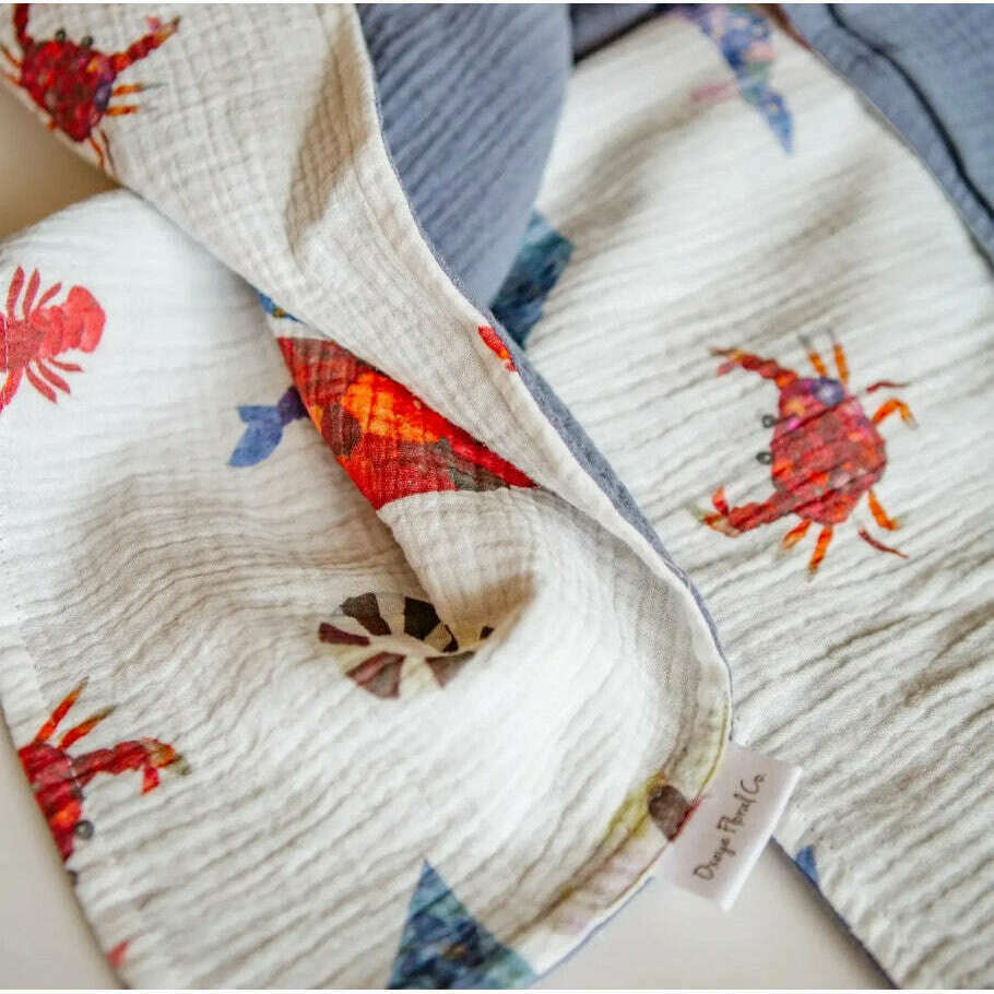 open-ocean-baby-blanket-details