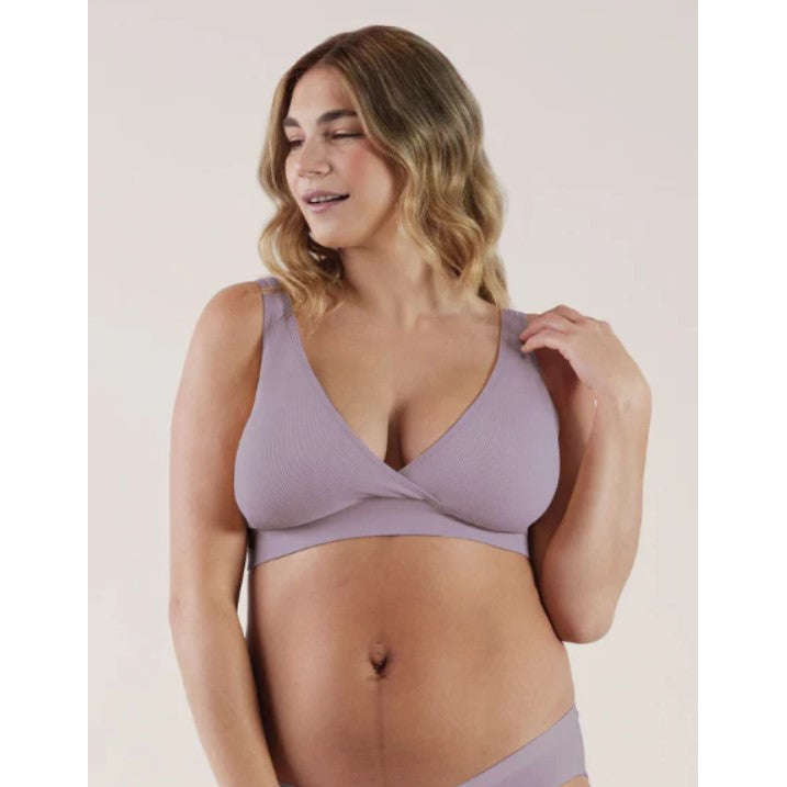 We have restocked our nursing bras and excited 🎉🎉🎉Slide to read why you  need to grab one of the one we have in stock curre